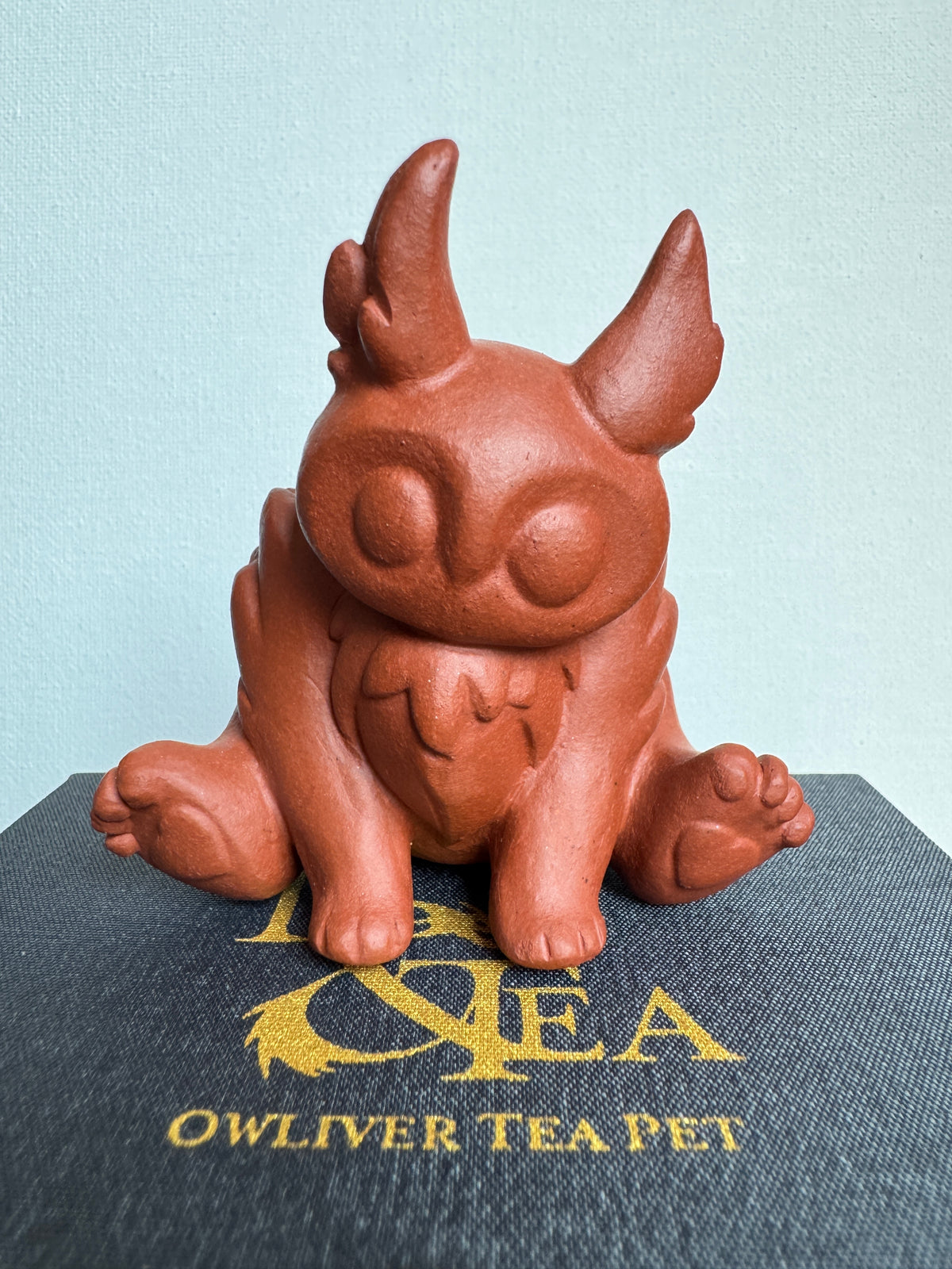 Owliver Tea Pet Familiar